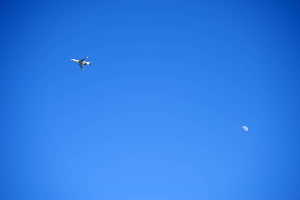moon_and_airplane.jpg