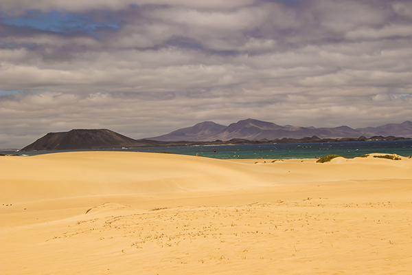 corralejo_sand_dunes_beach.JPG